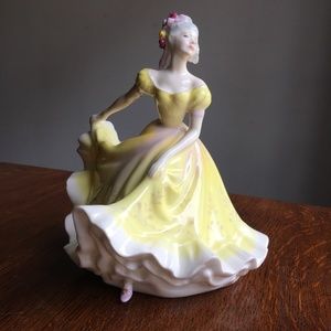 Royal Doulton Figurine | Ninette 1970